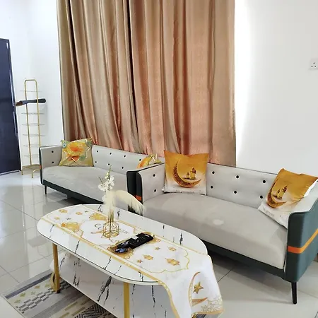 Golden Paradise Kuantan Exterior photo